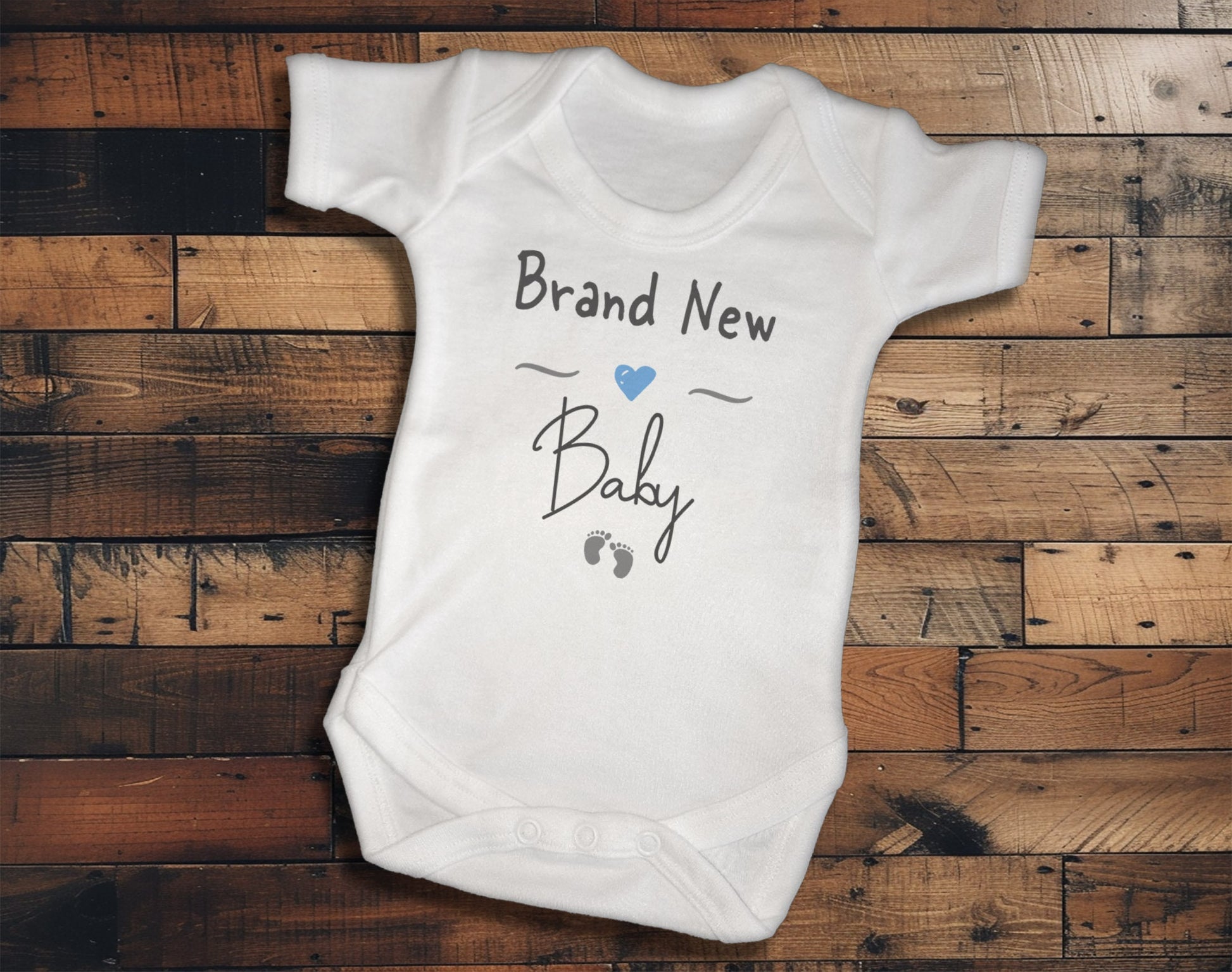 Brand New Mummy and Daddy Mugs with Matching Brand New Baby Vest