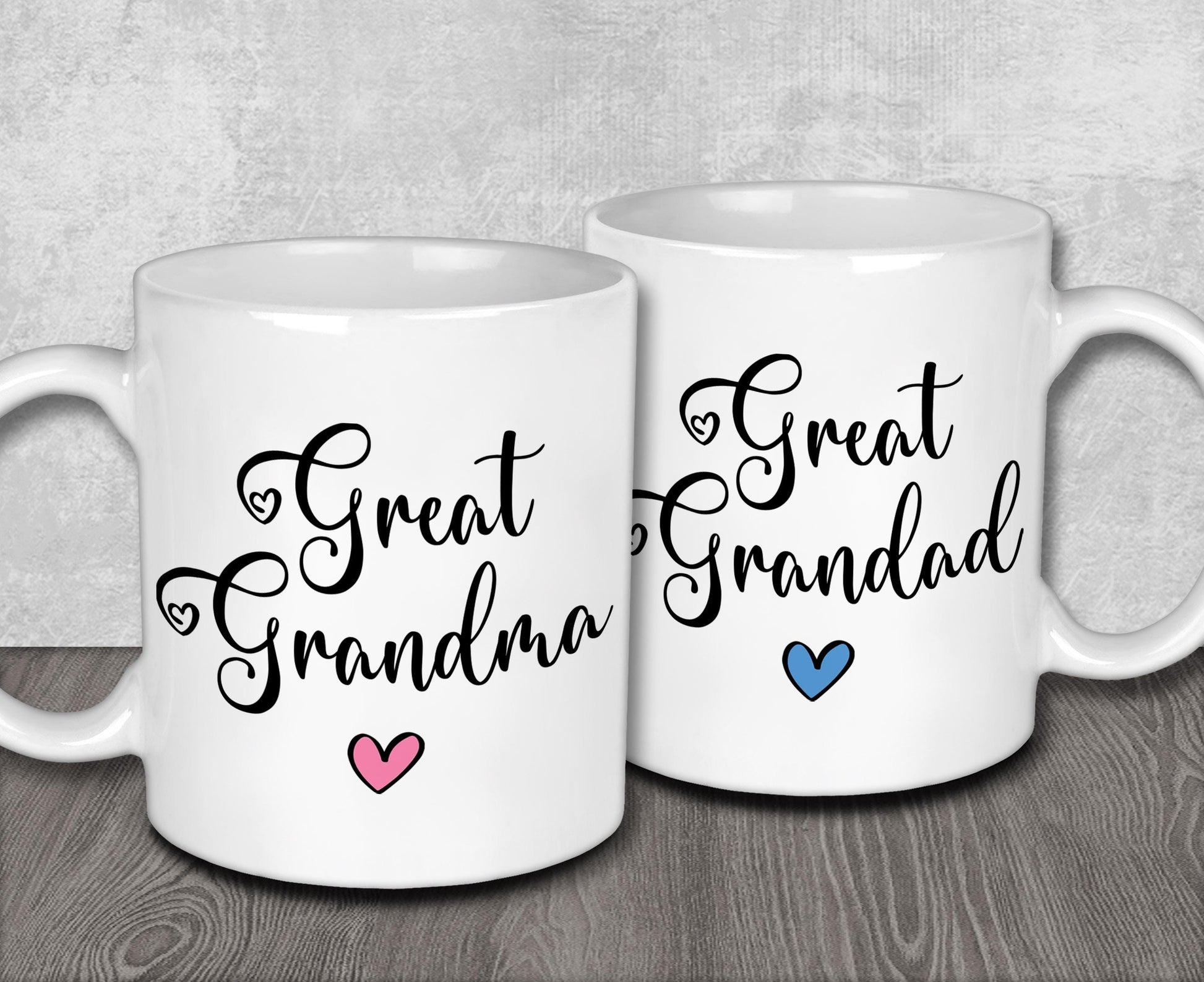 two white coffee mugs with the words great grandma and great grandpa