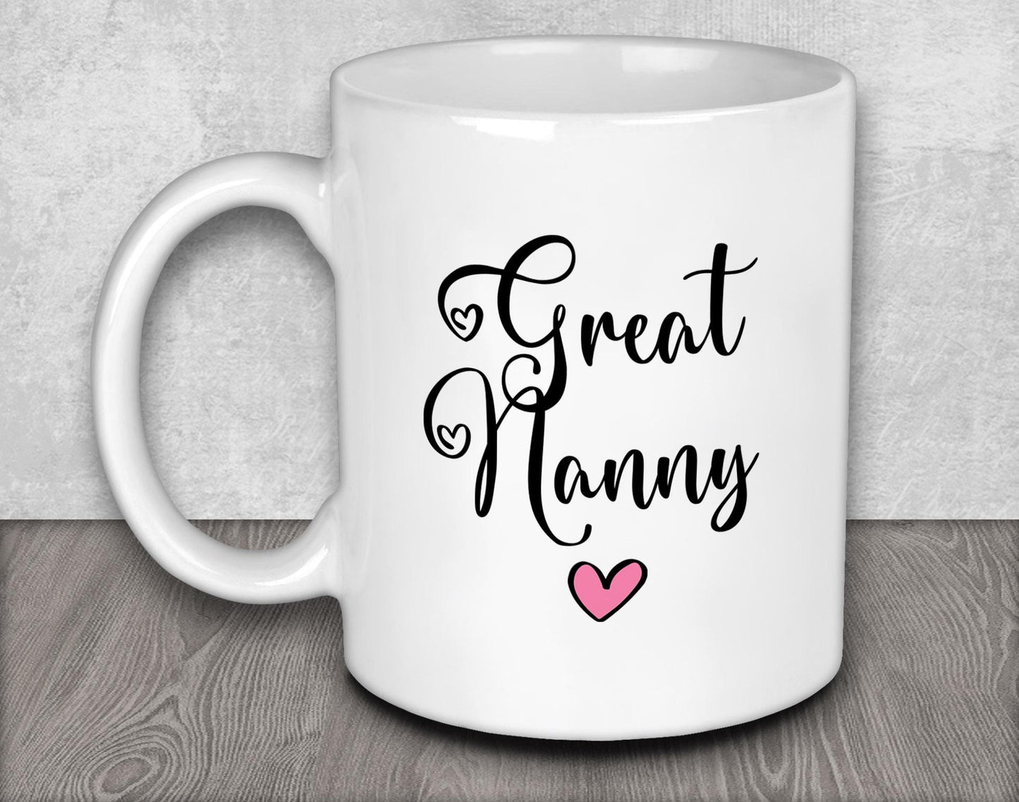 a white coffee mug with the words great mama on it